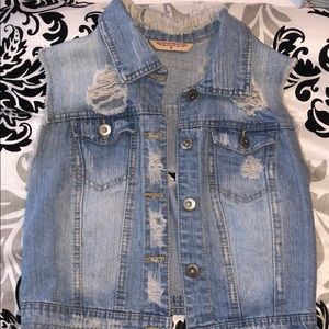 DENIM VEST